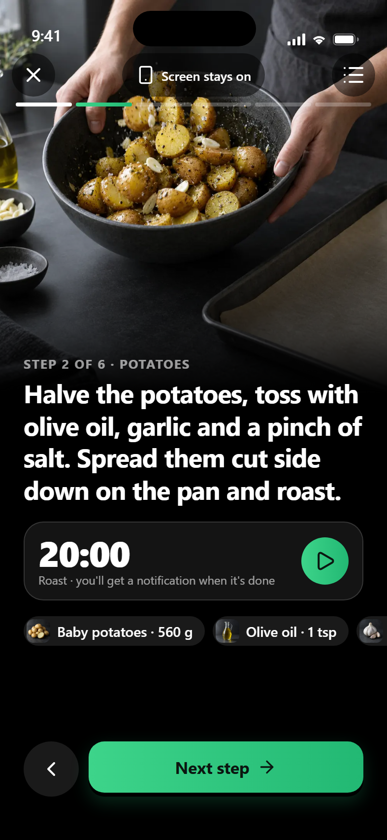 Cooking mode screen: one step with a timer and the ingredients it uses